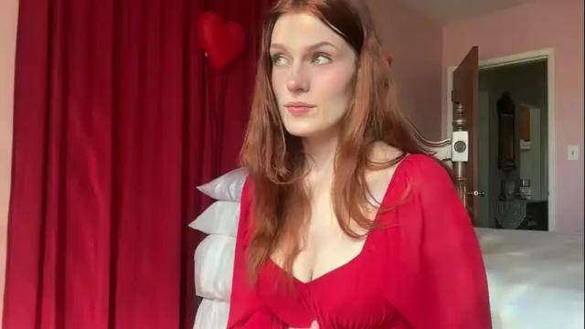 Image 11 of bigredcarrott Stream on Chaturbate on 18 months ago