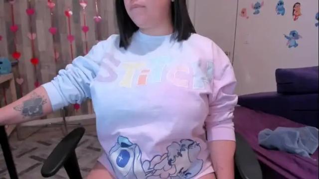 Image 2 of bigt3ti Stream on Chaturbate on 1 month ago