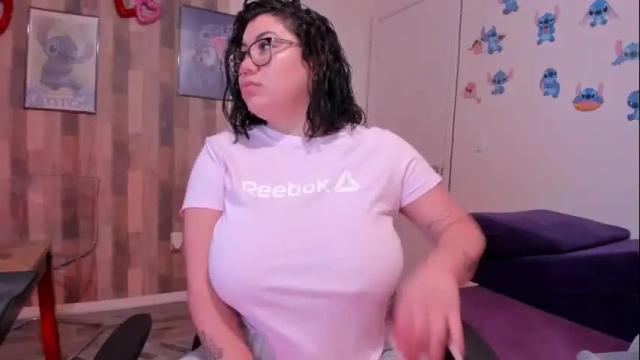 Image 7 of bigt3ti Stream on Chaturbate on 1 month ago