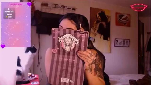 Image 2 of biigbooty_ Stream on Chaturbate on 2 months ago