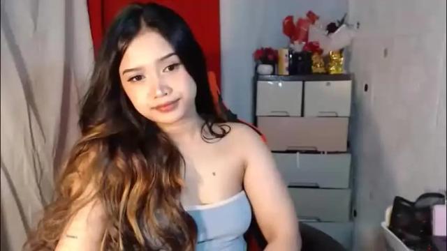 Image 2 of bilat_tinax Stream on Chaturbate on 2 months ago