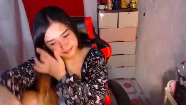 Image 12 of bilat_tinax Stream on Chaturbate on 1 month ago