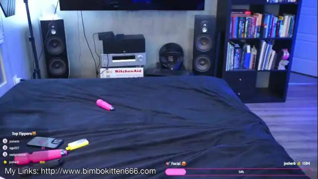 Image 10 of bimbokitten666 Stream on Chaturbate on 4 months ago