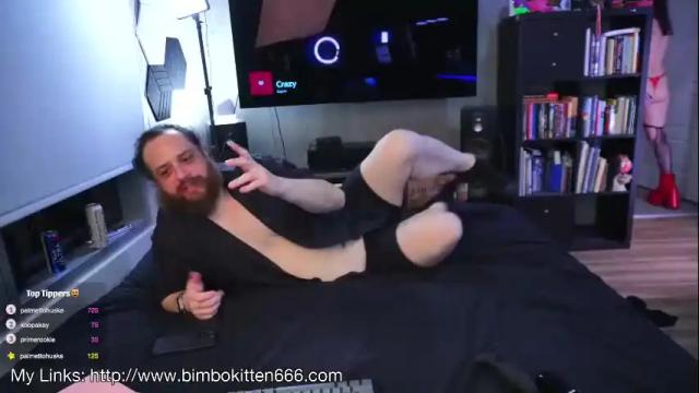 Image 2 of bimbokitten666 Stream on Chaturbate on 3 months ago