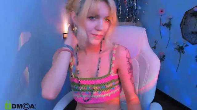 Image 4 of bimboxme Stream on Chaturbate on 16 months ago