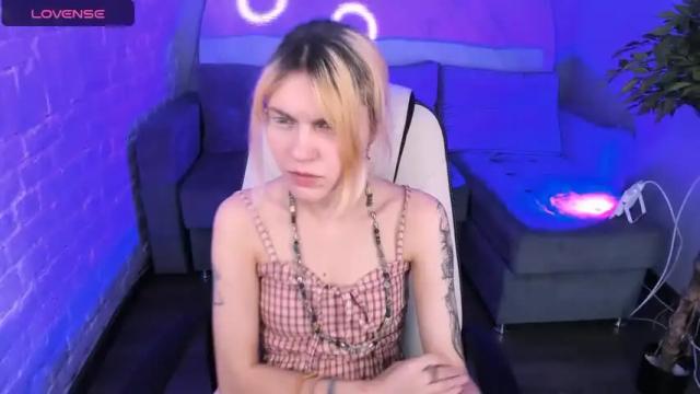 Image 10 of bimboxme Stream on Chaturbate on 15 months ago