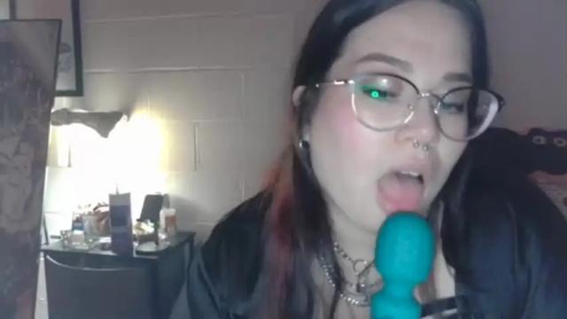 Image 8 of binababy23 Stream on Chaturbate on 16 months ago