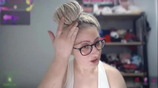 Image 8 of bisexyeliz35 Stream on Chaturbate on 5 days ago