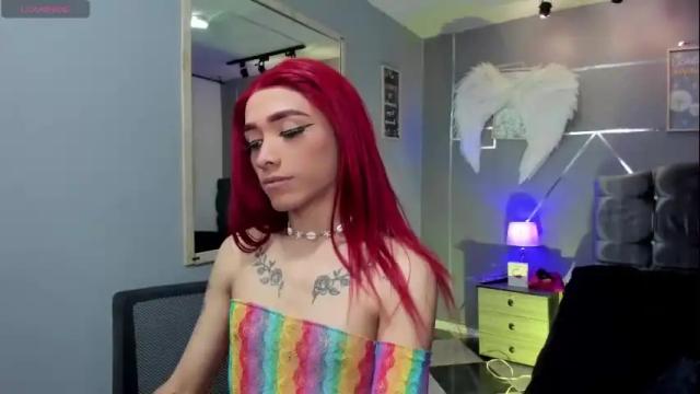 Image 2 of bitch_capelli Stream on Chaturbate on 1 month ago