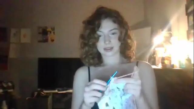 Image 4 of bitofhoneybb Stream on Chaturbate on 17 months ago