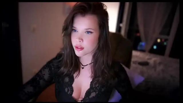 Image 10 of bitter_moon Stream on Chaturbate on 4 months ago