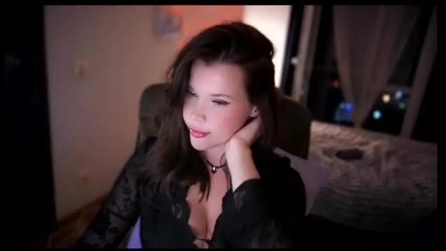 Image 4 of bitter_moon Stream on Chaturbate on 4 months ago