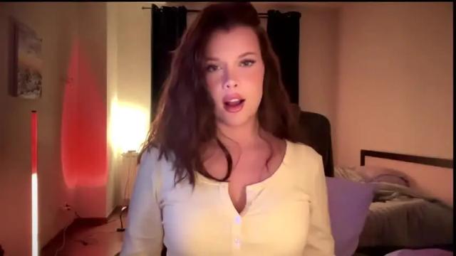 Image 3 of bitter_moon Stream on Chaturbate on 4 months ago