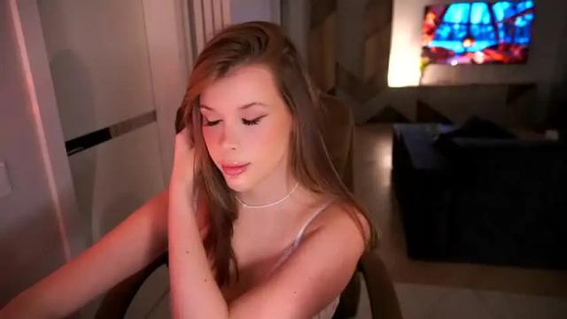 Image 3 of bitter_moon Stream on Chaturbate on 1 month ago