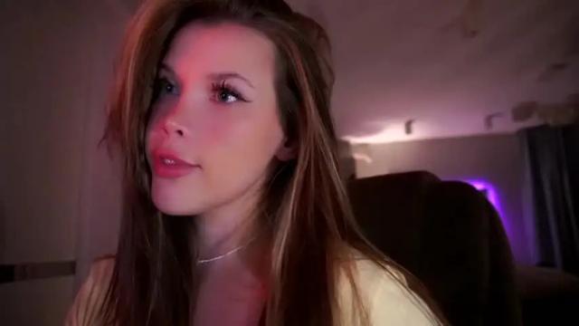 Image 3 of bitter_moon Stream on Chaturbate on 1 month ago