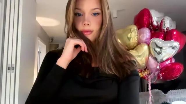 Image 3 of bitter_moon Stream on Chaturbate on 1 month ago