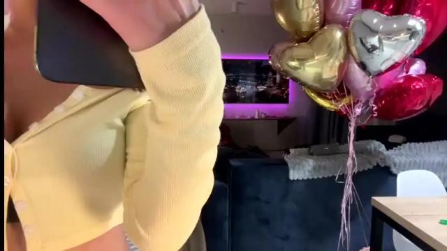 Image 8 of bitter_moon Stream on Chaturbate on 1 month ago