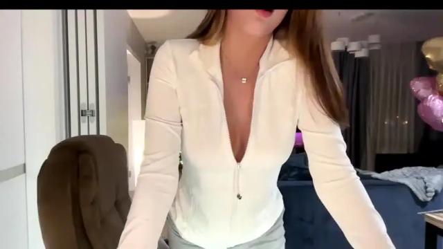 Image 10 of bitter_moon Stream on Chaturbate on 22 days ago