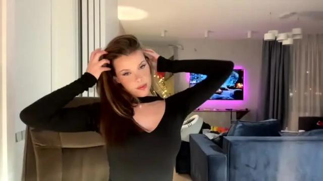 Image 2 of bitter_moon Stream on Chaturbate on 15 days ago