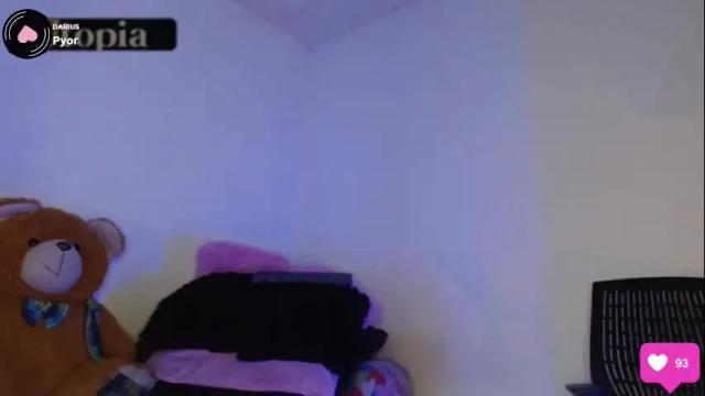 Image 6 of bittersweetchherry Stream on Chaturbate on 1 month ago