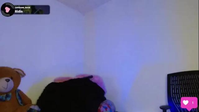 Image 3 of bittersweetchherry Stream on Chaturbate on 5 months ago