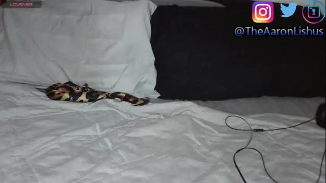 Image 2 of bizarre99 Stream on Chaturbate on 22 days ago