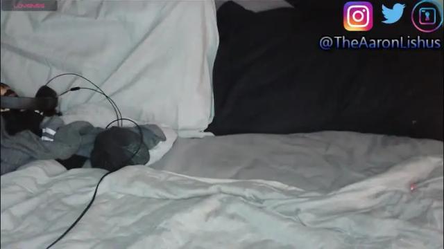 Image 3 of bizarre99 Stream on Chaturbate on 2 months ago