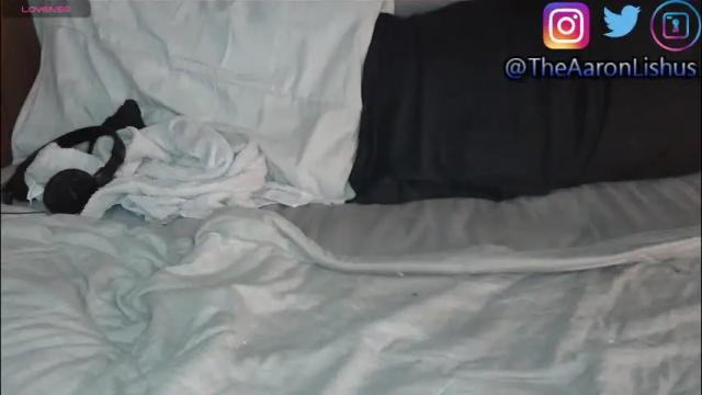 Image 12 of bizarre99 Stream on Chaturbate on 6 days ago