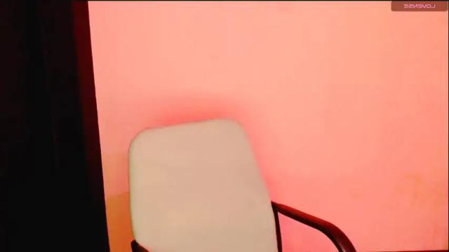 Image 12 of blablablablagirl Stream on Chaturbate on 6 months ago