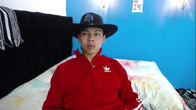 Image 7 of blacckandwhitte Stream on Chaturbate on 2 months ago
