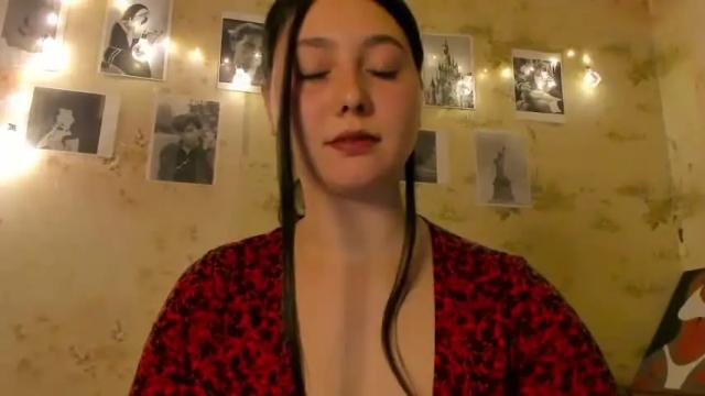 Image 8 of black_berry_bla_ck Stream on Chaturbate on 17 months ago