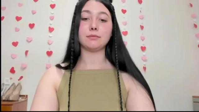 Image 2 of black_berry_bla_ck Stream on Chaturbate on 13 months ago