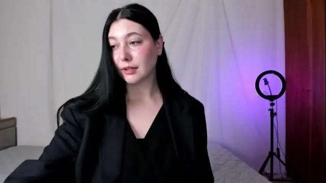 Image 10 of black_berry_bla_ck Stream on Chaturbate on 23 days ago