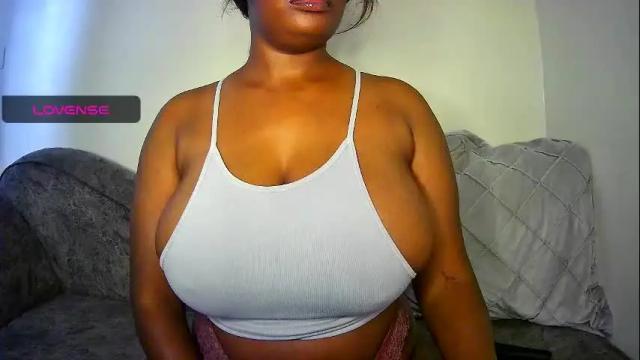 Image 7 of black_sexyfish Stream on Chaturbate on 22 days ago