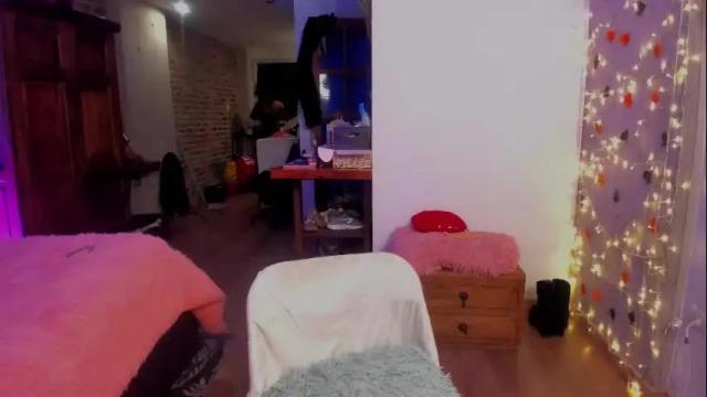 Image 4 of blackbarbietranns Stream on Chaturbate on 1 month ago
