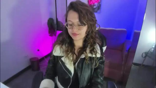 Image 10 of blackberry_s Stream on Chaturbate on 1 month ago