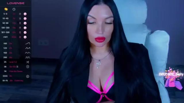 Image 6 of blackberry_star Stream on Chaturbate on 15 months ago