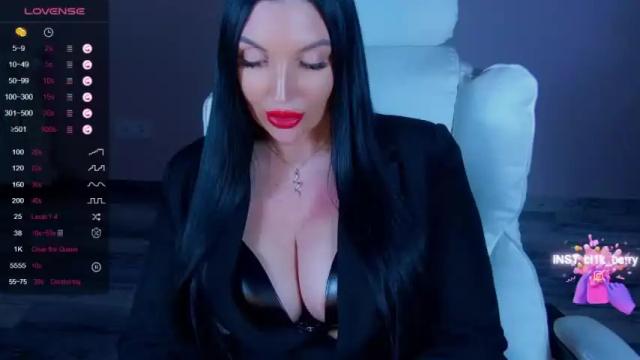 Image 8 of blackberry_star Stream on Chaturbate on 14 months ago