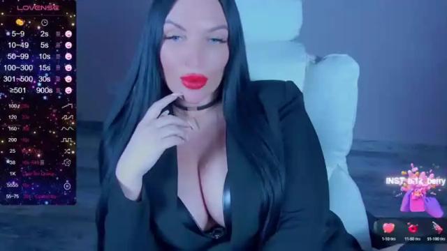 Image 6 of blackberry_star Stream on Chaturbate on 15 months ago