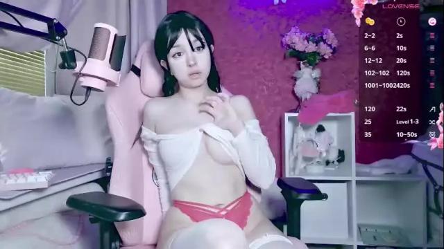 Image 10 of blackberrybae Stream on Chaturbate on 1 month ago