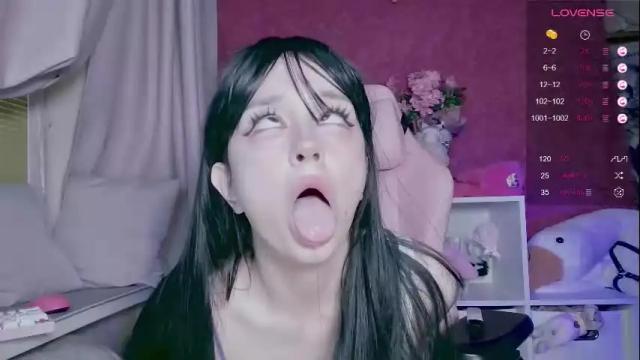 Image 3 of blackberrybae Stream on Chaturbate on 1 month ago
