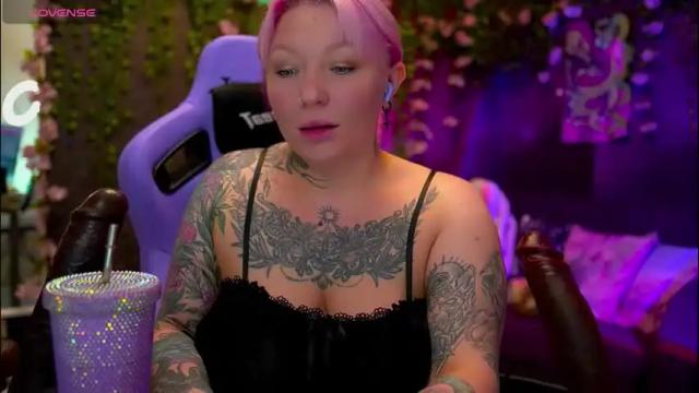 Image 8 of blackedbarbie Stream on Chaturbate on 3 months ago