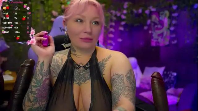 Thumbnail 1, blackedbarbie's Stream at Chaturbate, 2 months ago