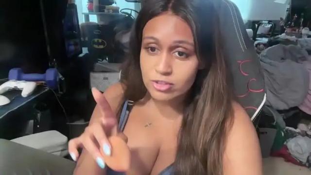 Image 2 of blackgurlkitty Stream on Chaturbate on 29 days ago