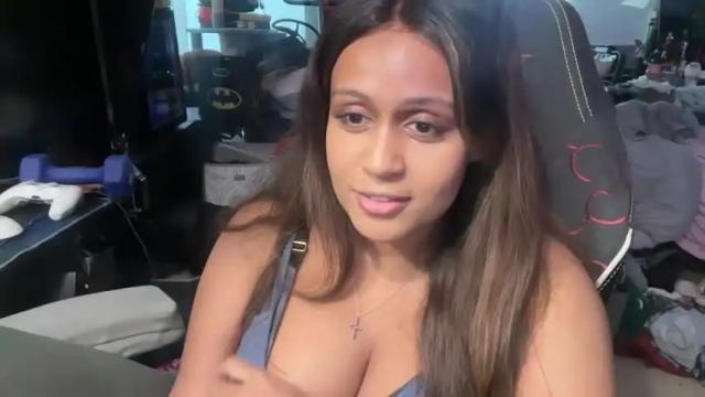 Image 3 of blackgurlkitty Stream on Chaturbate on 29 days ago