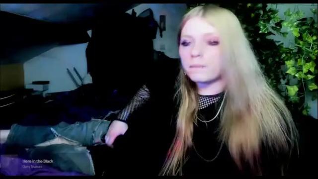 Image 4 of blacklimoon Stream on Chaturbate on 27 days ago