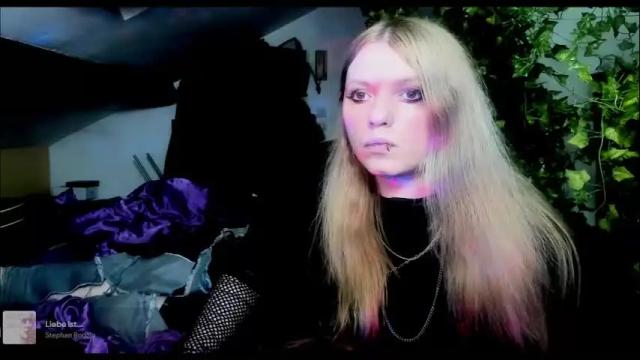 Image 12 of blacklimoon Stream on Chaturbate on 1 month ago