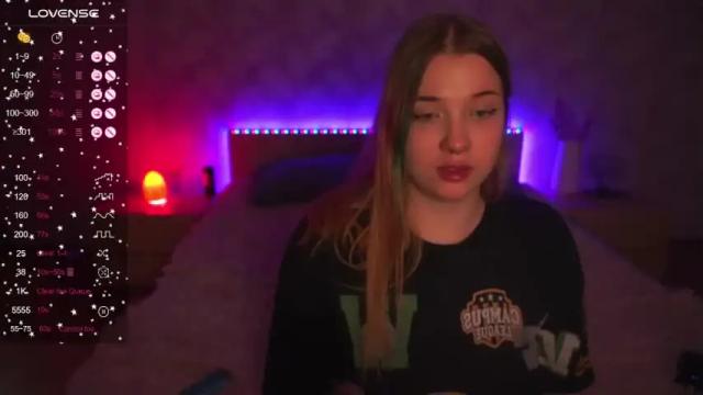 Image 12 of blackreddevil Stream on Chaturbate on 15 months ago