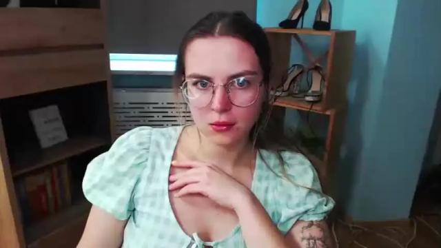 Image 11 of blackrosezoey Stream on Chaturbate on 13 months ago
