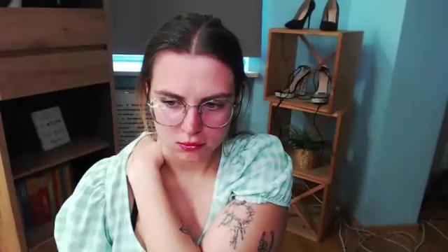 Image 2 of blackrosezoey Stream on Chaturbate on 13 months ago